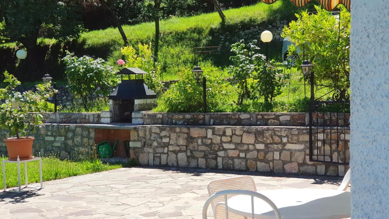 Country House Casa Marisa Garden And Lake View By Garda Domus Mea トレモージネ エクステリア 写真