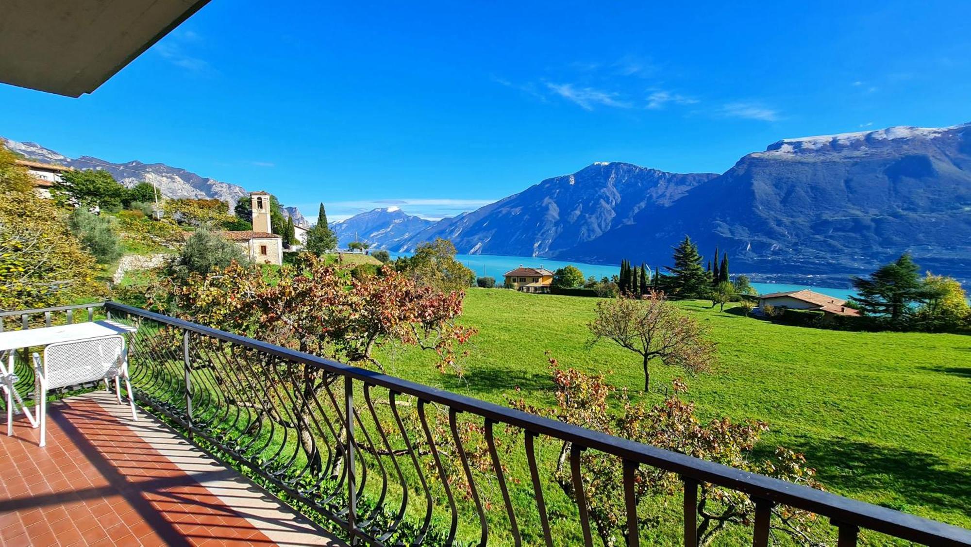Country House Casa Marisa Garden And Lake View By Garda Domus Mea トレモージネ エクステリア 写真